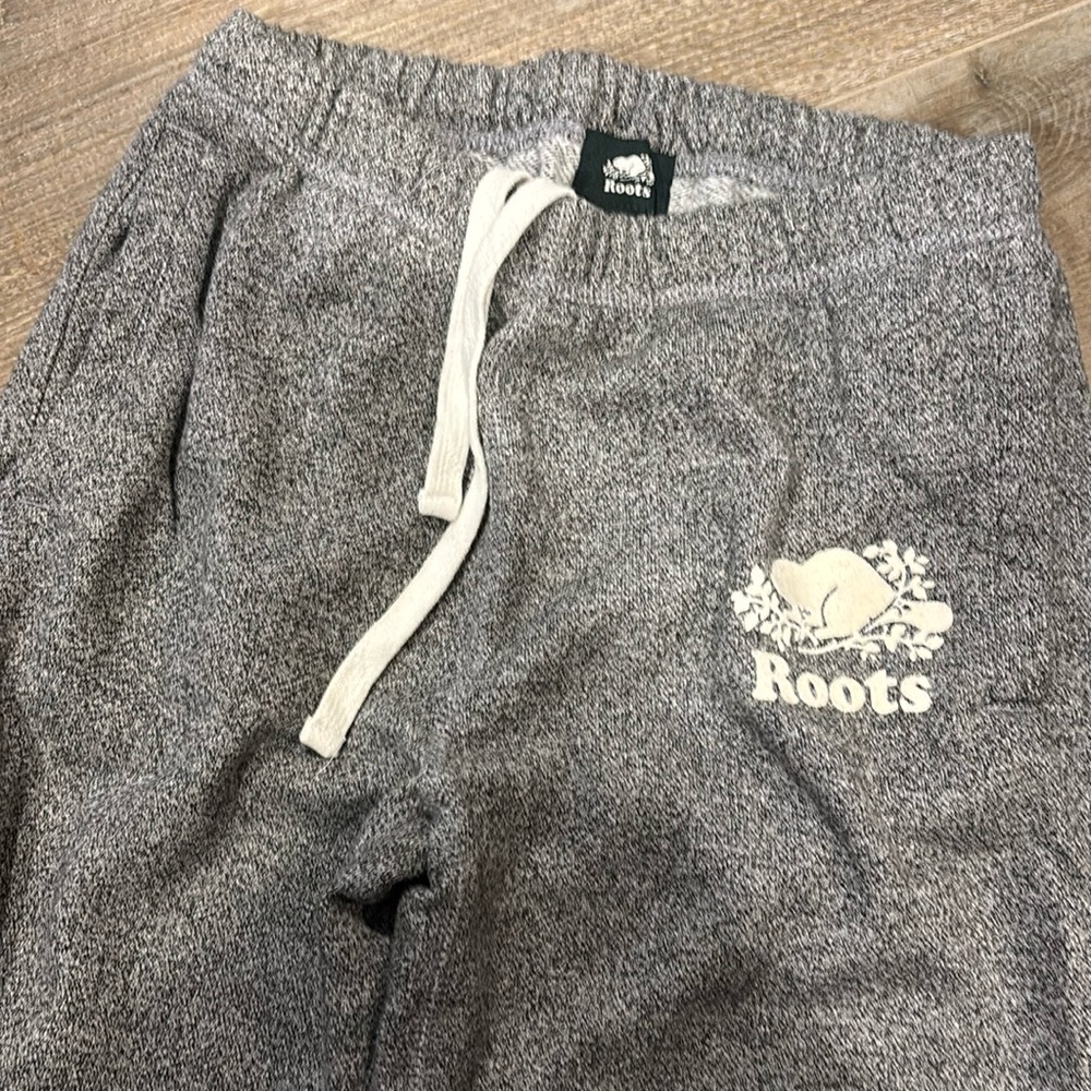 Roots size xxs sweatpants barely worn